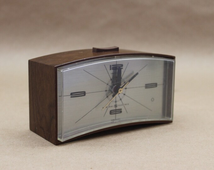 Vintage General Electric Faux Wood Grain Alarm Clock With Lighted Dial
