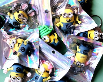 5x Minion porte-clés pour fille, anniversaire, âge de noël, 5 ans et plus, choisis au hasard