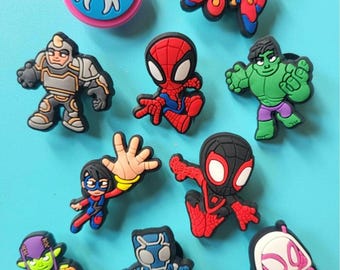 10 portachiavi a forma di supereroe Spiderman