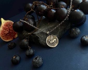 Silber Anhänger mit Pegasus Münze: Handgefertigte griechische Athena Halskette