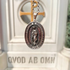 Silver Christian Religious Mary Jewelry, Miraculous Virgin Mary Pendant, Holy Mother Medallion Gift, Virgin Mary Necklace Gift For Wife