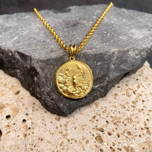 Scorpio Astrology Necklace, Gold Plated Zodiac Pendant, Handmade Horoscope Jewelry, Unisex Zodiac Sign Scorpio Necklace Gift For Girlfriend