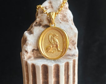 14K gouden lakzegel Gryphon-hanger: sierlijke leeuwmedaillon