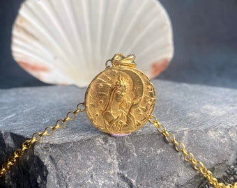 Moon Goddess Selene Pendant, 14k Solid Gold Greek Necklace, 18k Personalized Selene Coin Pendant, Moon And Stars Celestial Pendant