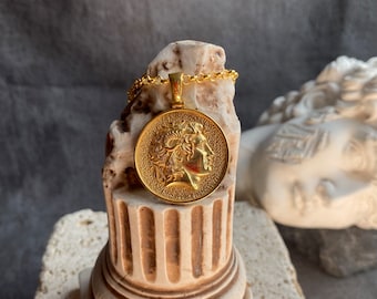 Collar con colgante de moneda Alexander de oro, vermeil de 22 k