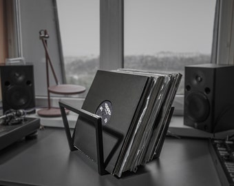 Vinyl record holder // Smart edges display // Black metal record stand