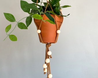 Macrame Wooden Bead Indoor Plant Hanger with XL Chunky Wood Bead Tassel / Indoor Flower Pot Hanger / Boho Minimalist Plant Hanger Decor