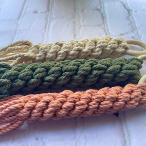 Boho Chic Indoor Plant Hanger - Minimalist Macrame Plant Holder
