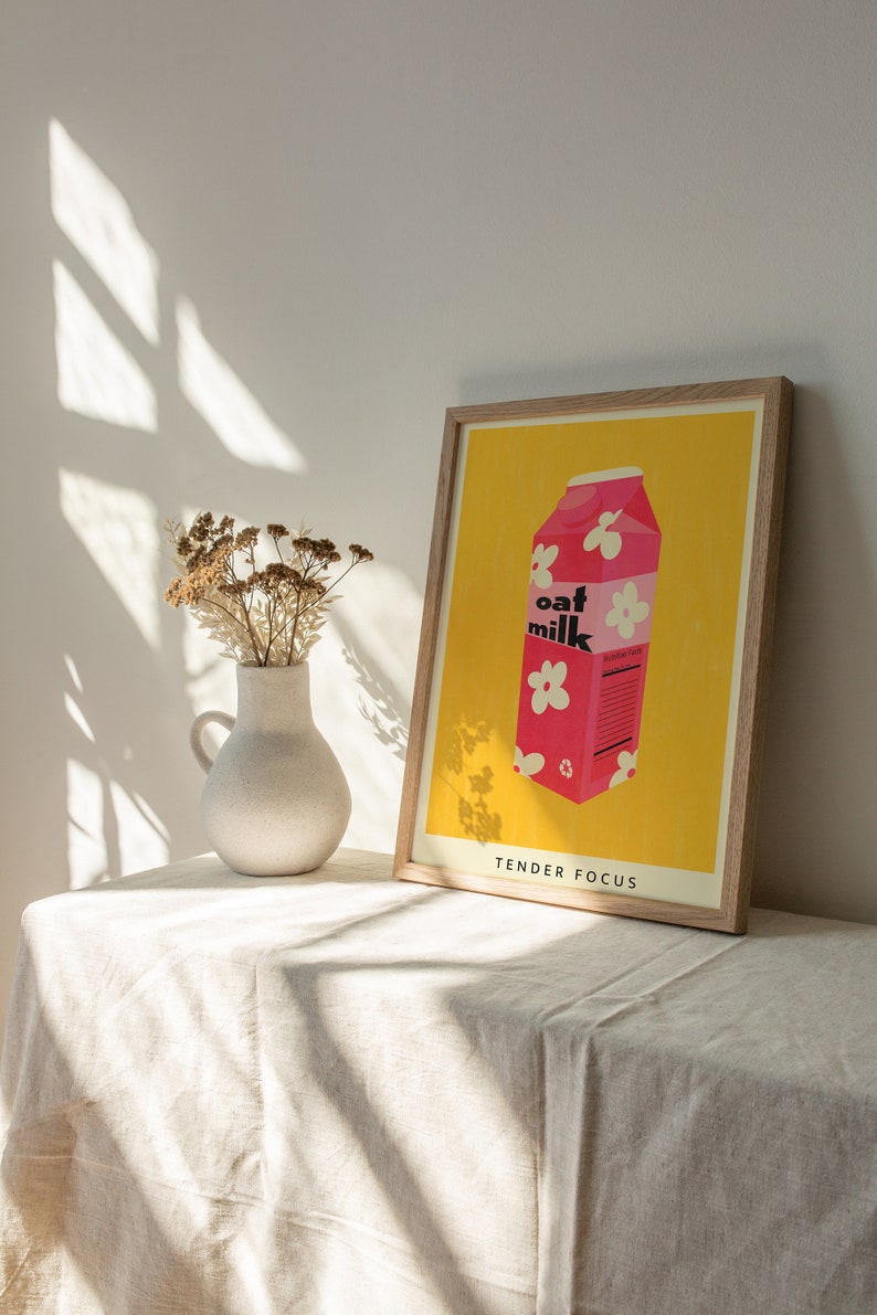 Cartel de leche a base de plantas / Arte de pared de leche de avena IMPRIMIBLE, Risógrafo rosa y amarillo / Decoración de cocina colorida digital imagen 7