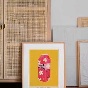 Cartel de leche a base de plantas / Arte de pared de leche de avena IMPRIMIBLE, Risógrafo rosa y amarillo / Decoración de cocina colorida digital imagen 9