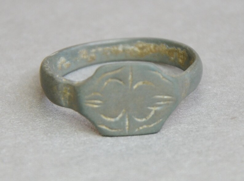 Ancient jewelry Ancient Medieval Ring Ancient artifacts US 10 Medieval artifact Ancient ring Medieval jewelry