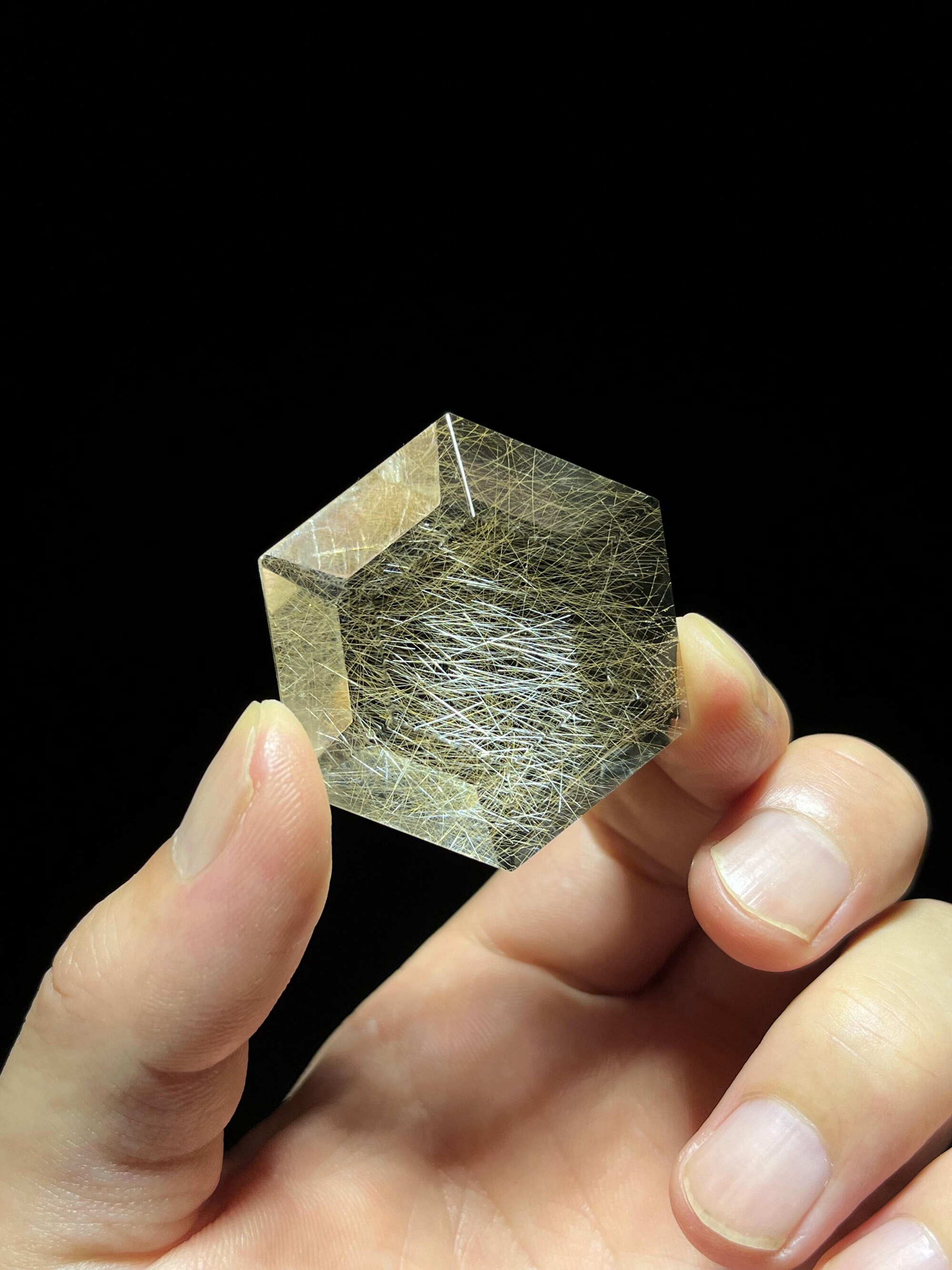 44mm 天然ルチルクォーツペンダント 手磨き ダビデの星 六芒星 