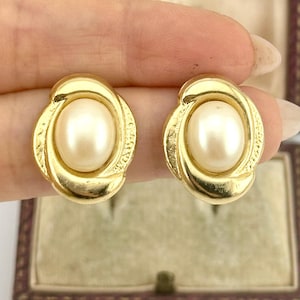 Brincos de pérolas douradas vintage dos anos 80, brincos banhados a ouro, declaração clássica de noiva, joias femininas, brincos leves, presente para ela