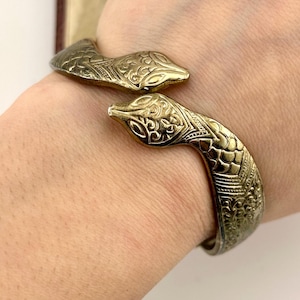 Vintage Spiro Snake Bracelet, 1970s Gold Tone Hinged Bangle, Dual Serpent Heads, Egyptian Revival Statement Jewellery
