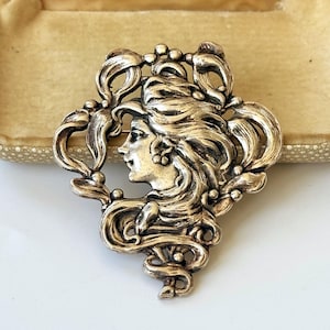 Vintage Art Nouveau Goddess Brooch, 1980s Silver Statement Woman Cameo Pin, Sculptural Bridal Jewelry, Feminine Mythical Collector’s Gift