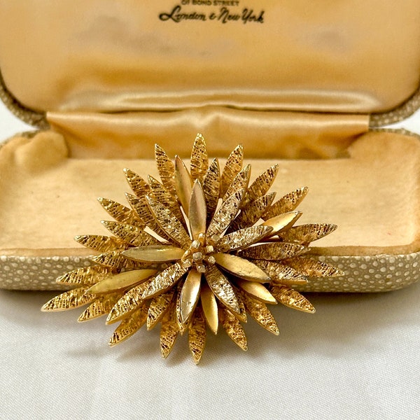 Vintage 18ct Gold Plated Sphinx Starburst Statement Brooch, Vintage Designer Brooch, Vintage Collectable/Wedding Jewellery, 50/60s Jewellery