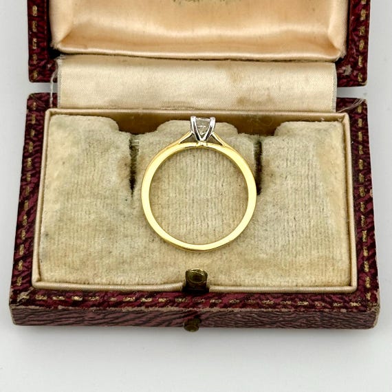 Solid 18ct Gold Solitaire Engagement Ring, Vintag… - image 7