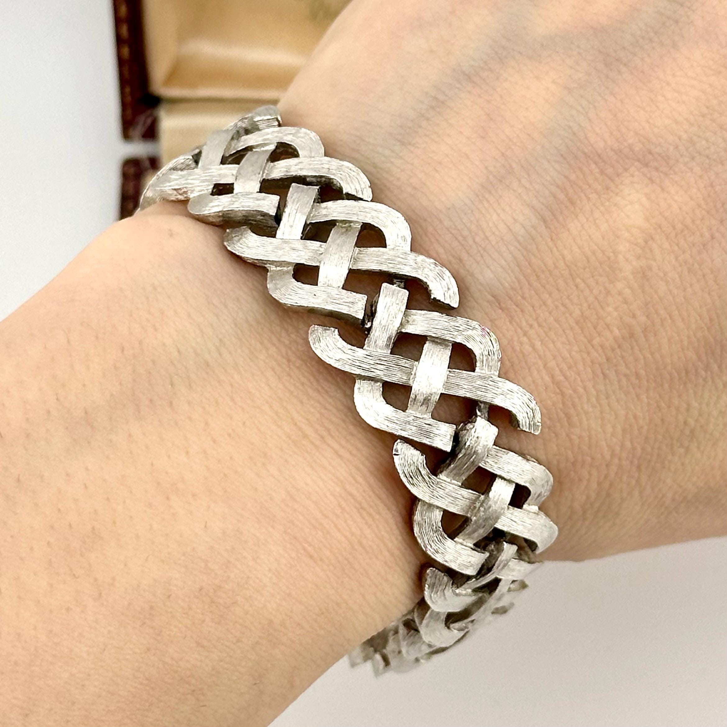 Vintage Crown Trifari 1960s Silver Interlocking Link Bracelet, Mid