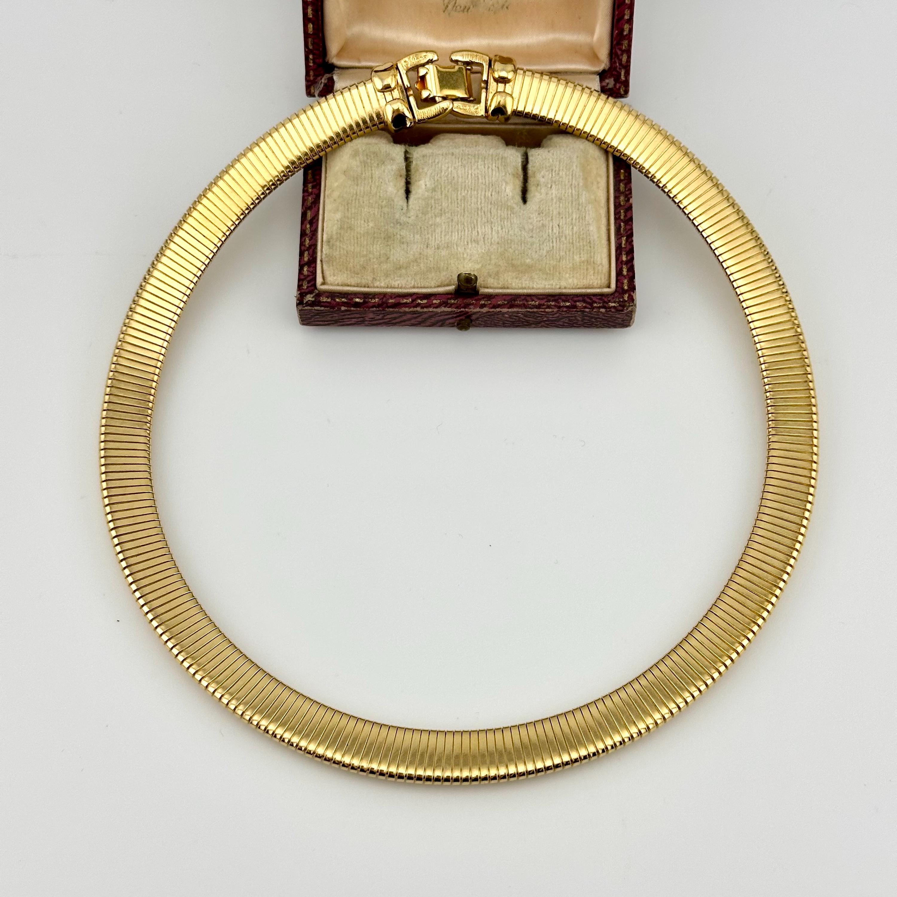 ヴィンテージ モネ ゴールド チューブラー スネークチェーン