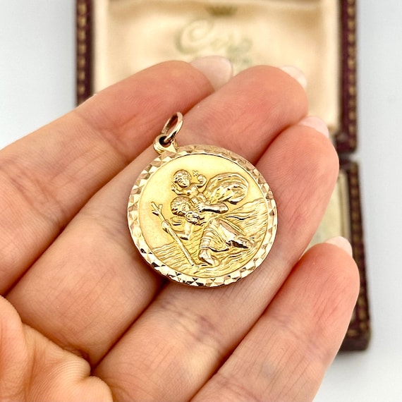 Vintage 9ct Solid Gold St. Christopher Pendant, I… - image 7
