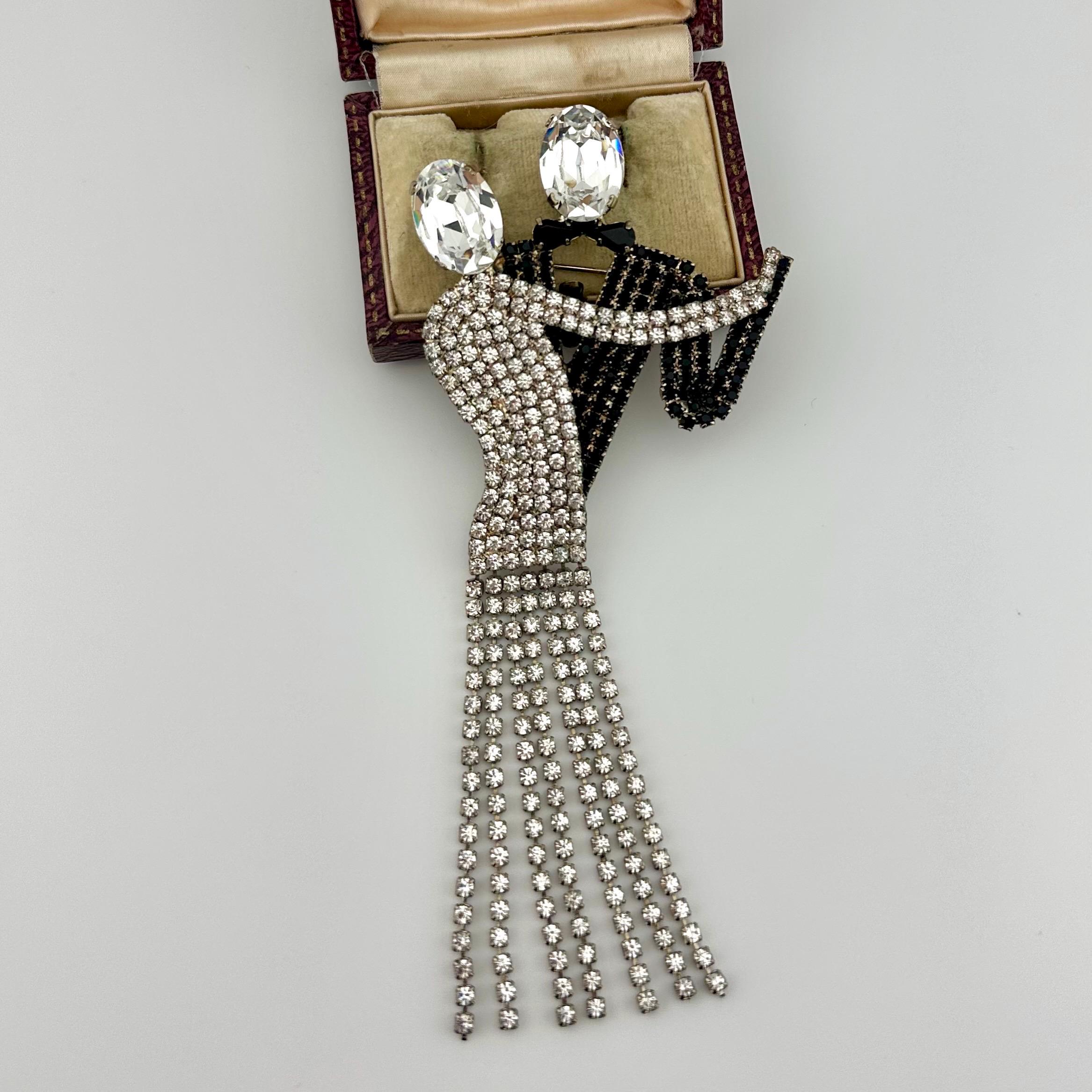 Butler&Wilson ダンスをする男女　ブローチ ビンテージ Butler & Wilson Dancing Couple Brooch, Art Deco Flapper Statement