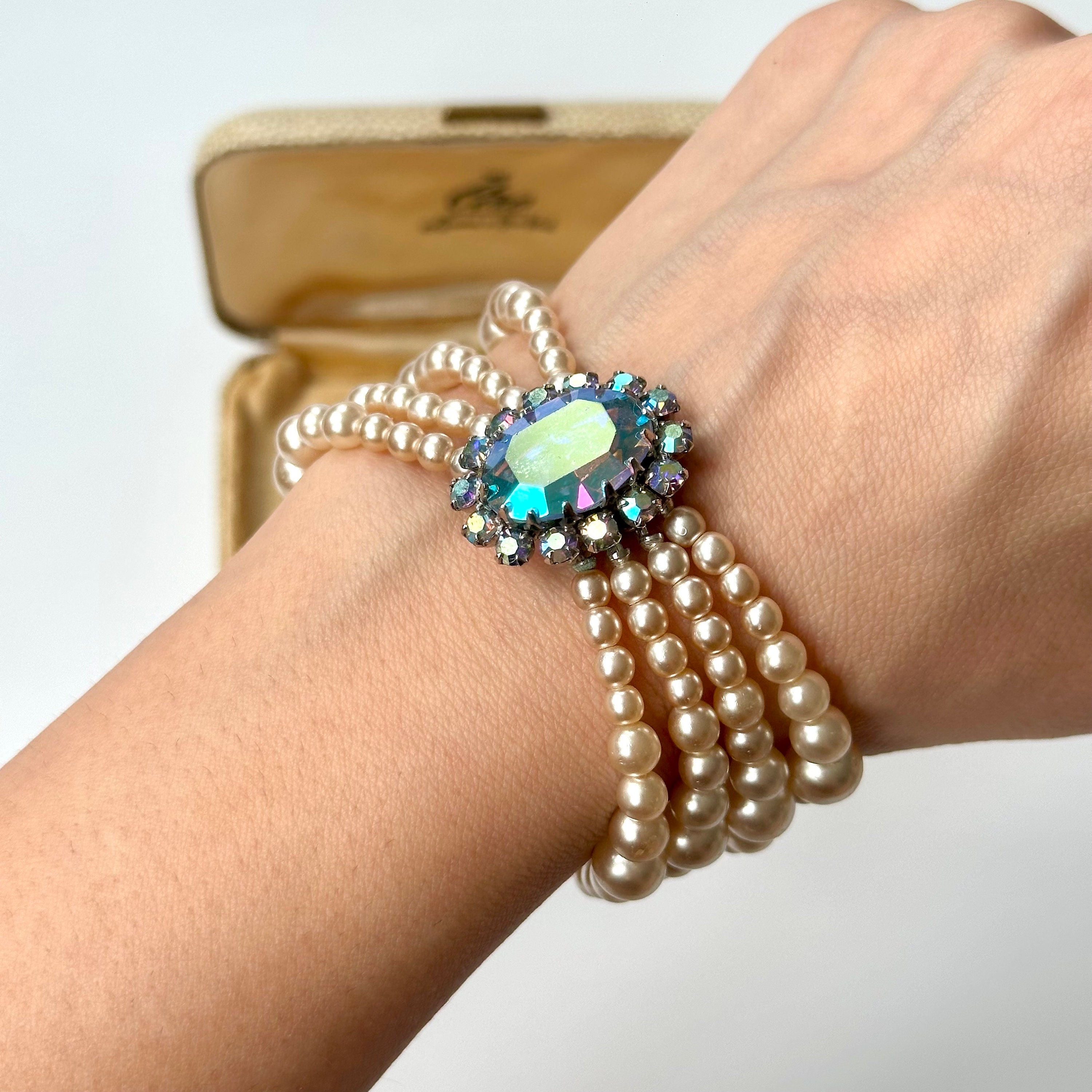 1950s'pearl×aurora RSleafXmas bracelet