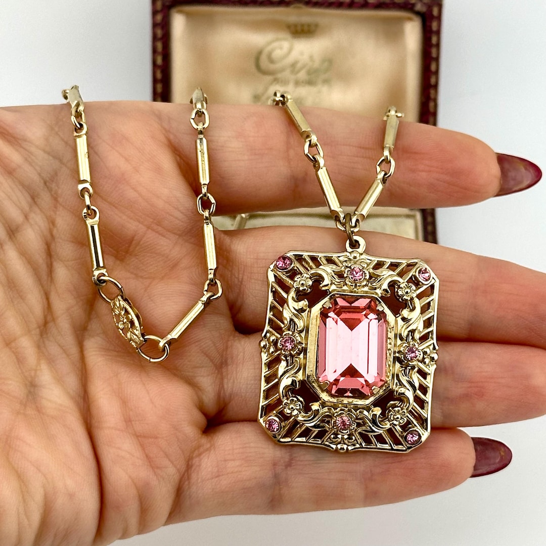 Vintage 1950s Coro Pegasus Pink Crystal Necklace, Regency Gold 