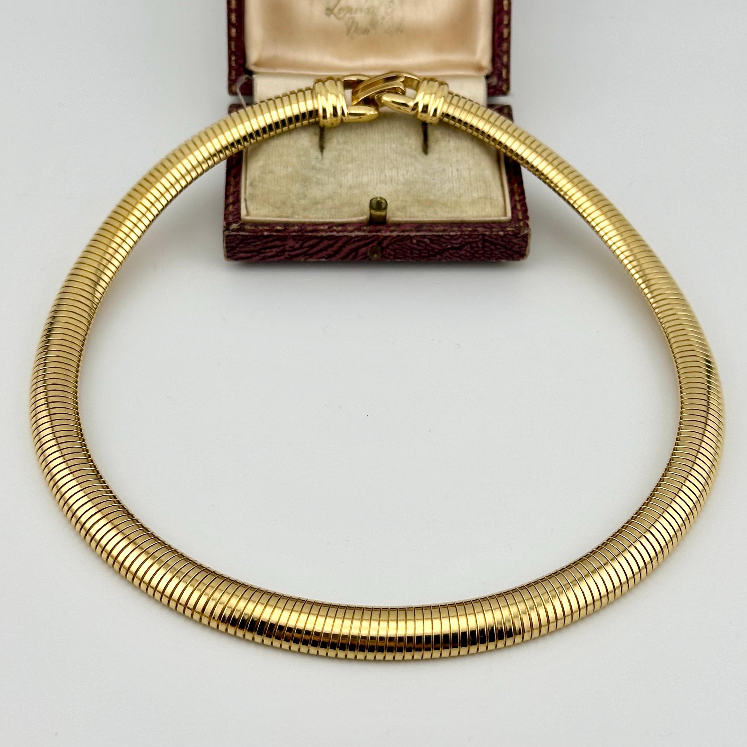 ヴィンテージ モネ ゴールド チューブラー スネークチェーン