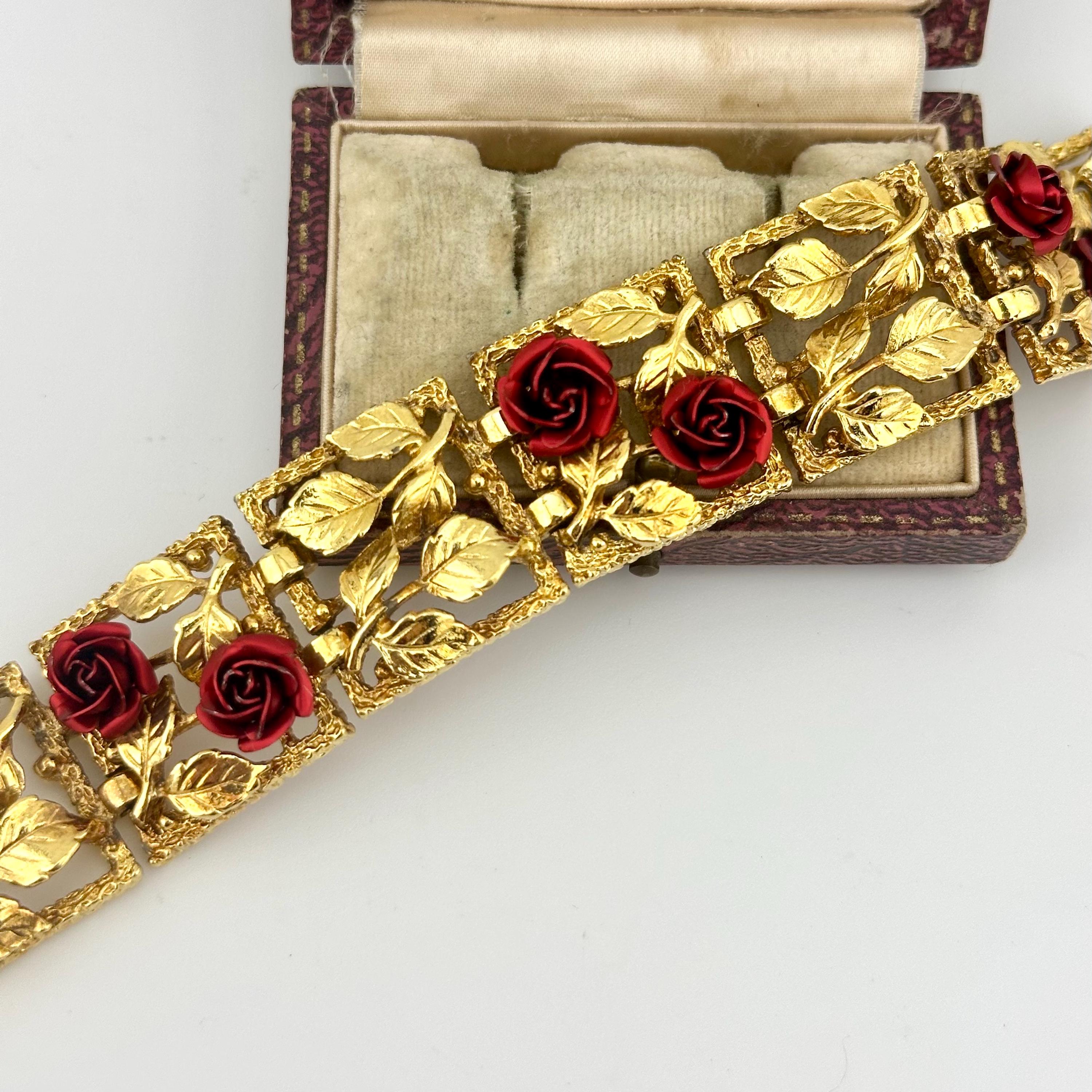 Bracelet Vintage Or De Tolède - Gravure Florale En Relief Avec Fermoir De Sécurité - Bon état