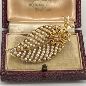 Vintage Designer Gold Leaf Brooch, Faux Pearl Floral BSK Brooch, Signed Collectible Jewelry, Wedding Bridal Pin, 1960s Statement Jewelry