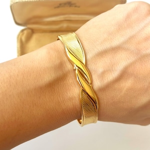 Designer Bracelet, Vintage Monet Bangle, Gold Hinged Cuff Bangle, Sculptural Bypass Statement Bracelet, Minimalist Bridal Gift For Her