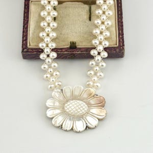 Vintage zoetwaterparelketting, sterlingzilveren parelmoer bloemhanger, bruidshuwelijkssieraden