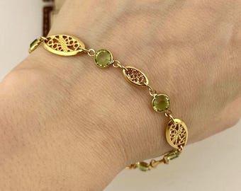 Vintage 80s Gold peridot Crystal Link Bracelet, Retro Filigree Bezel set Bracelet, Vintage Openwork Link, Collectible Vintage Gift For Her