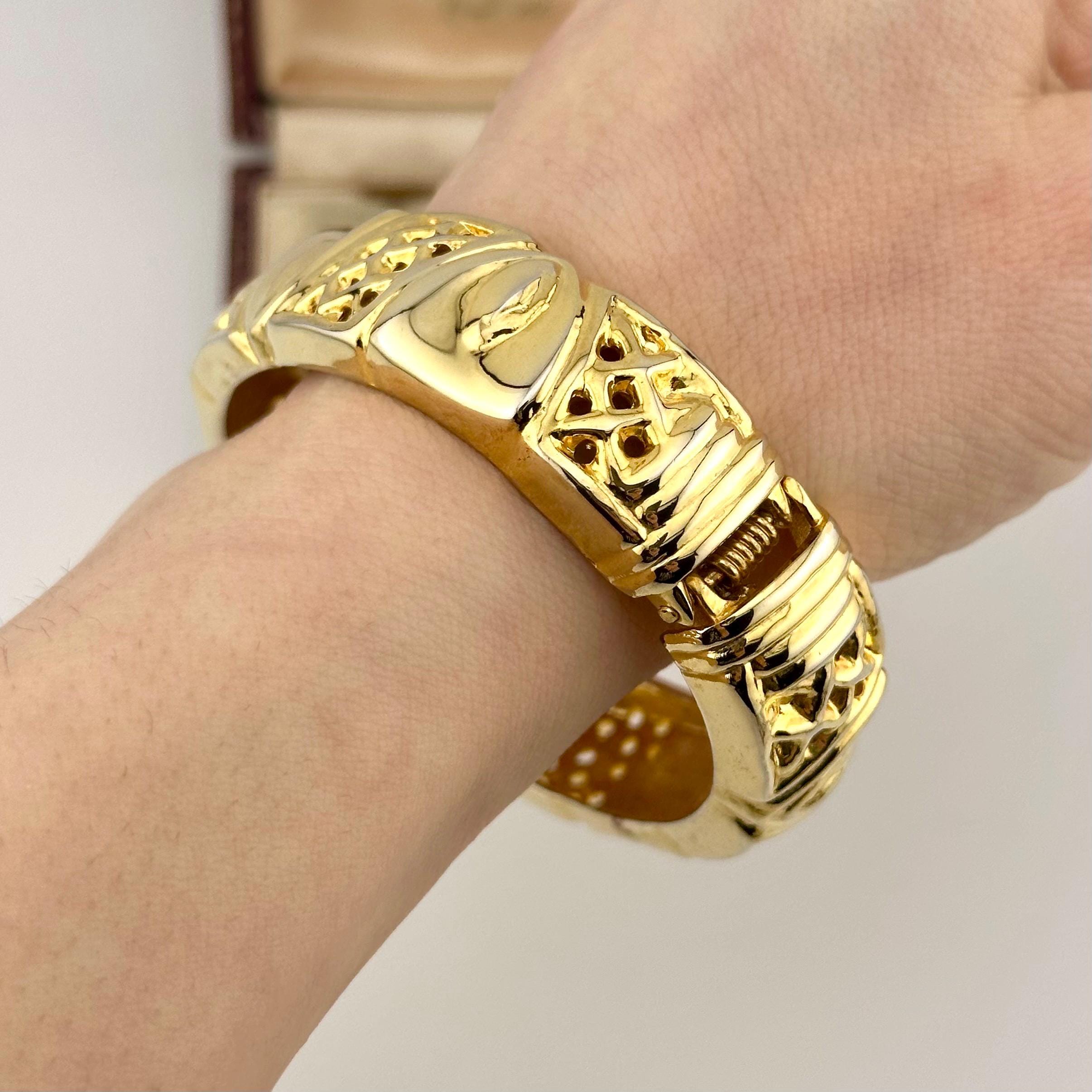 Bracelet Art Déco Oriental En Forme De Ceinture - Argenté Avec Pierre Jaune, Dimensions 60x50mm
