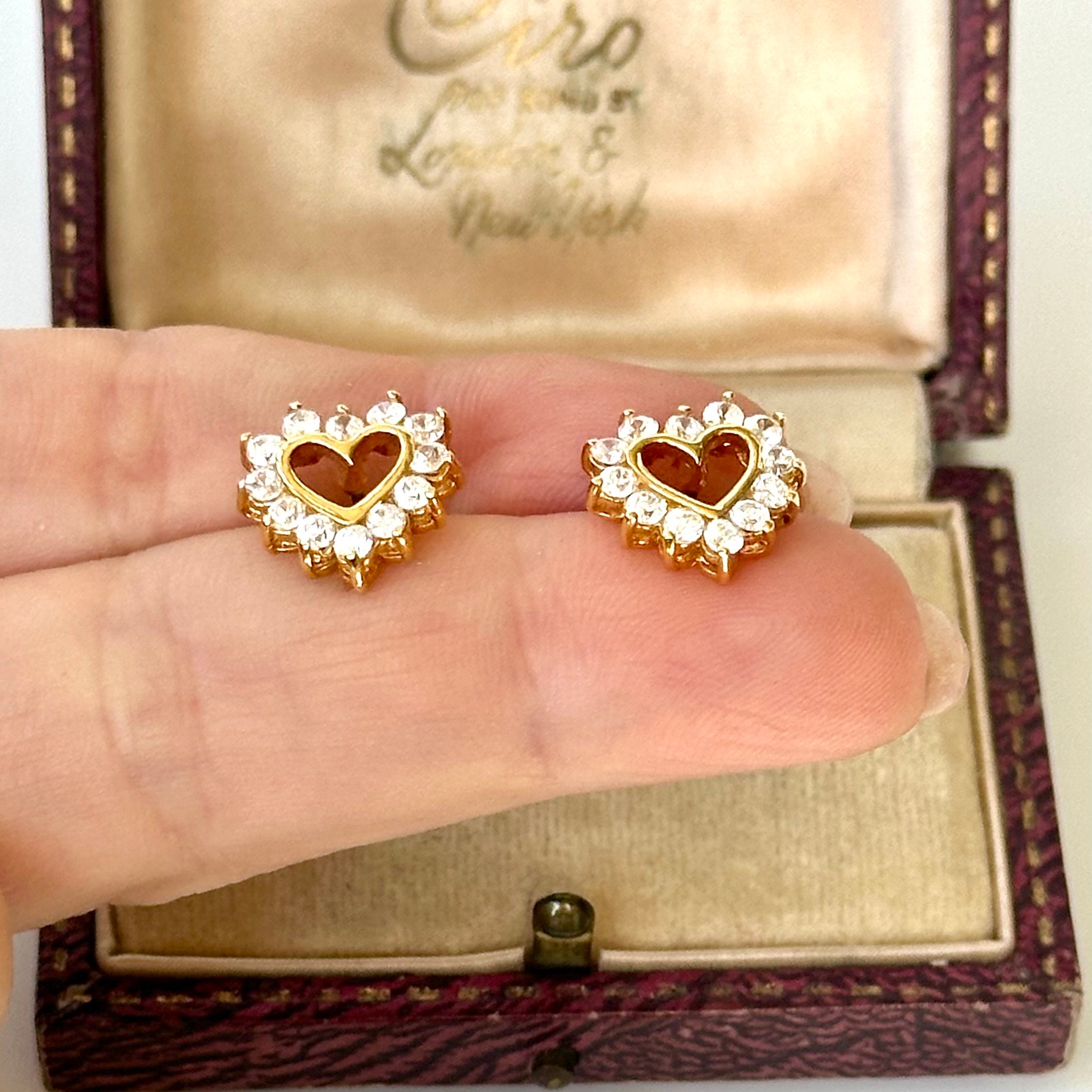 Lovely Vintage 1980s 18ct Gold Plated Open Heart CZ Prong