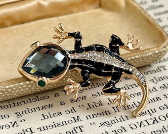 Stunning Black & Gold Gecko Enamel Brooch, Lizard Pin, Art Deco Style, Coat Pin, Reptile Brooch, Austrian Crystal, Gekko Jewellery