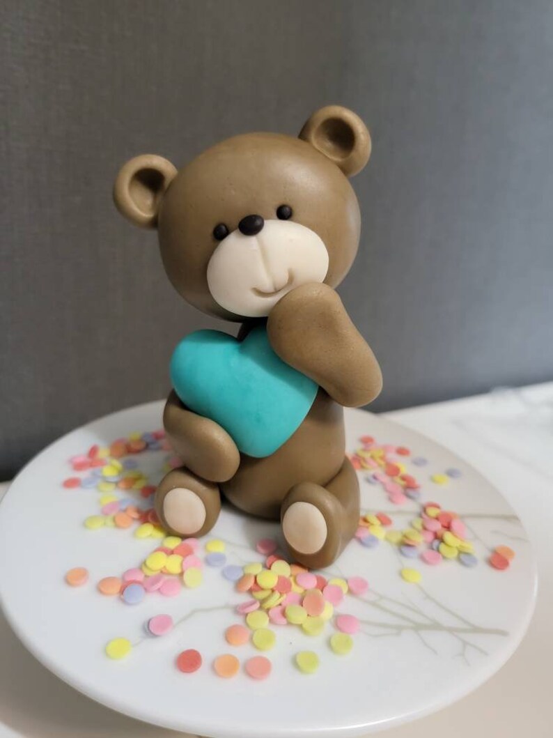 Teddybär 9-10 cm, Figuren aus Fondant Caketopper für Geburtstag, Taufe Farbe frei wählbar blau, türkis, weiß, rosa usw. Bild 1