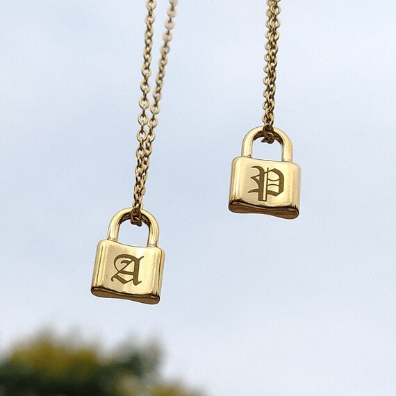 Zoë Chicco 14k Gold Midi Bitty Initial Lock & Key Charm Necklace – ZOË  CHICCO