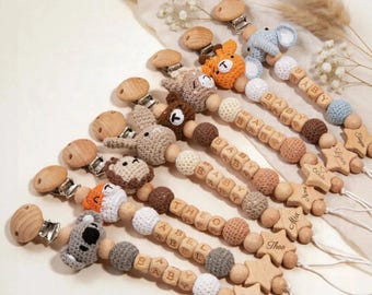 Personalized Pacifier Clip, Baby Shower Gift, Crochet Animal Pacifier  Holder, Custom Name Wood Pacifier Leash, Handmade Yarn Baby Accessory