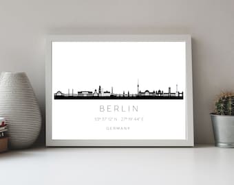 Poster BERLIN SKYLINE mit Koordinaten | Heimat Stadt | Stadtposter | Personalisiert | Sehenswürdigkeiten Geschenk | Kunstdruck