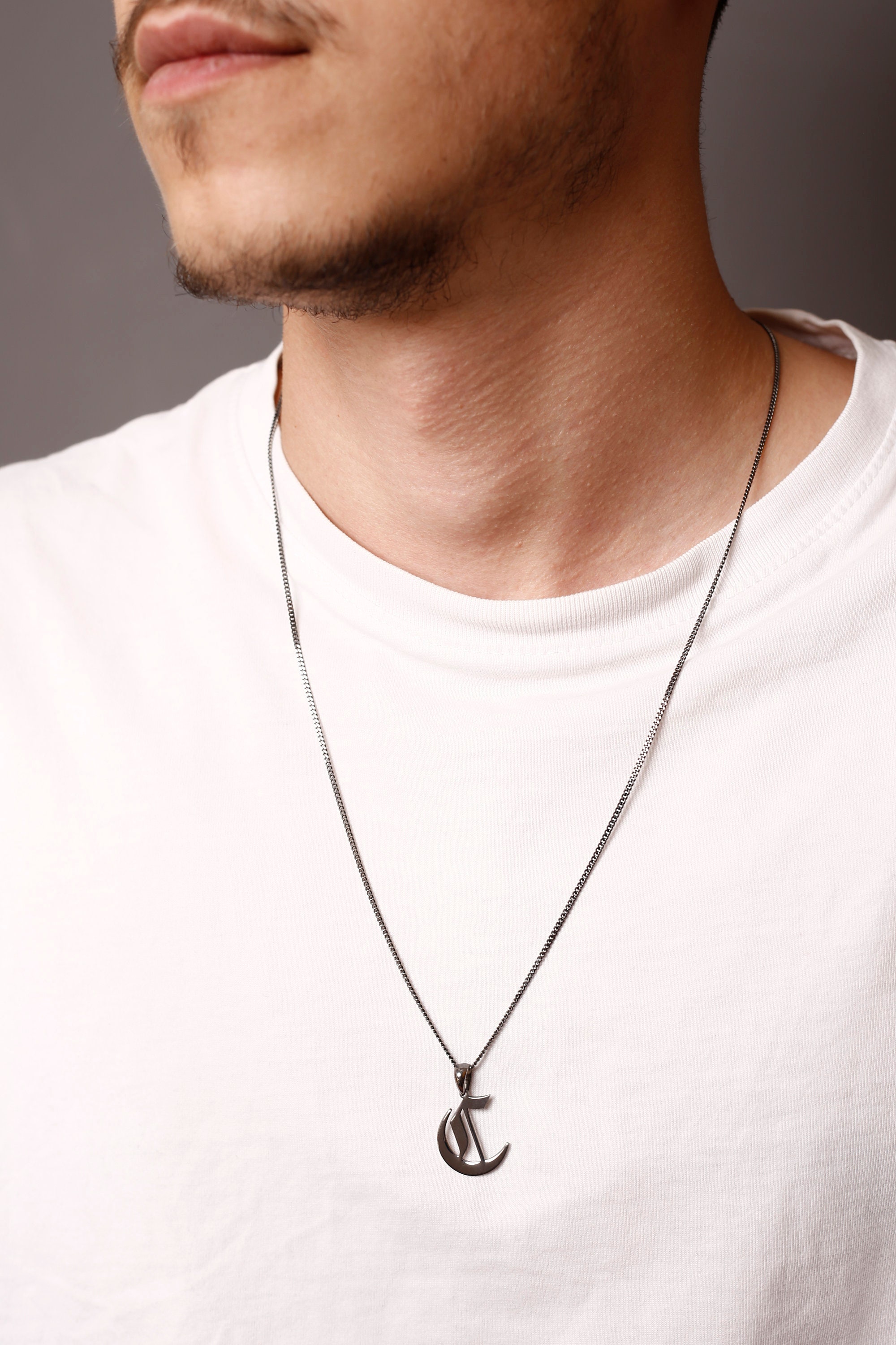Nymerianoble Layered Initial Necklaces for Men Stainless Steel Initial  Pendant Necklace for Men Boys Layering Cuban Chain Letter E Necklace Men  Jewelry Gifts for Boyfriend Dad Son | Amazon.com