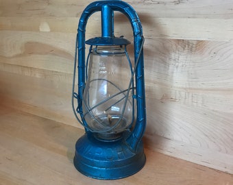 Linterna de queroseno vintage Lámpara de aceite Deitz Monarch antigua