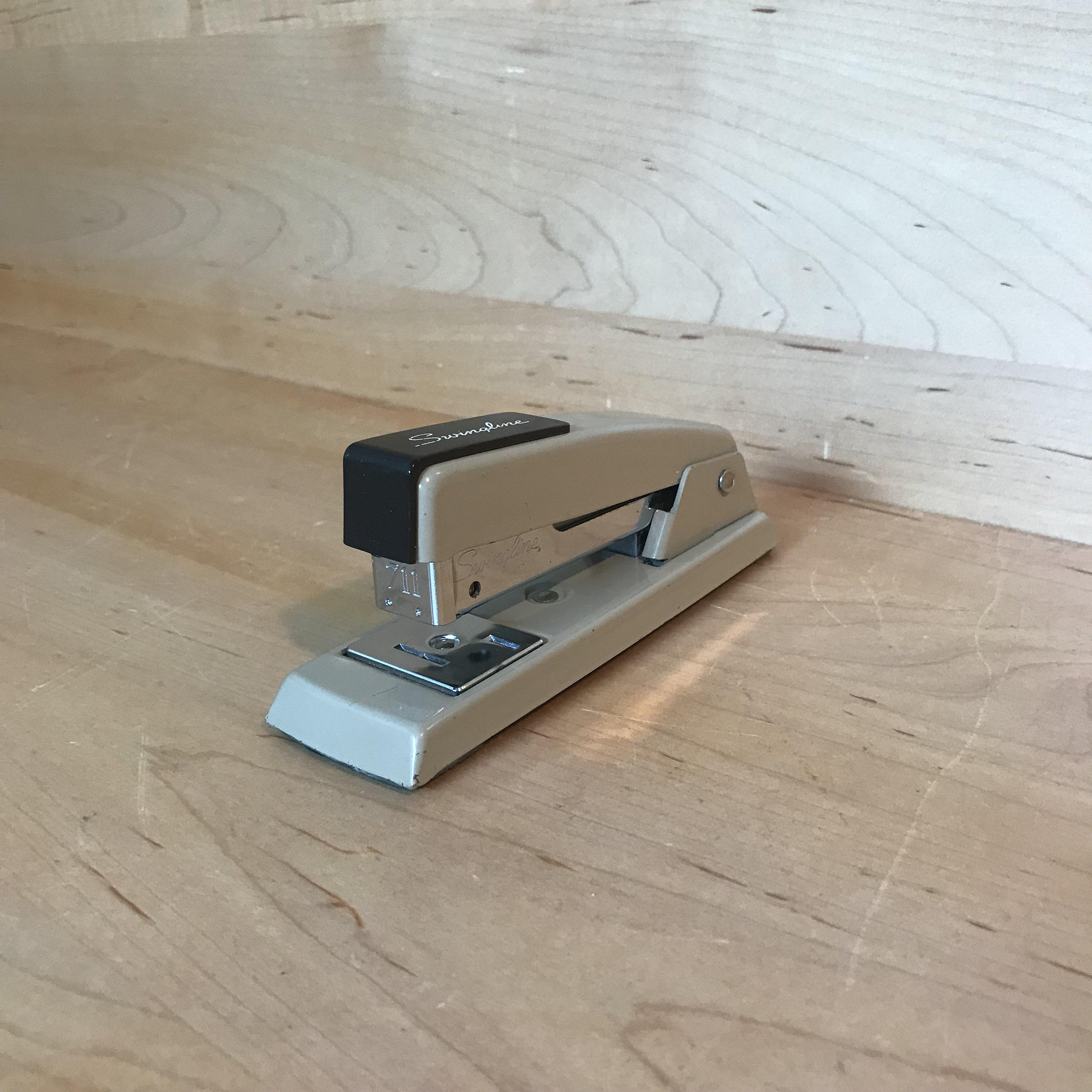 Swingline スイングライン ヴィンテージ ホチキス Stapler Vintage Swingline Stapler Model 711 Midcentury Office Supplies - Etsy