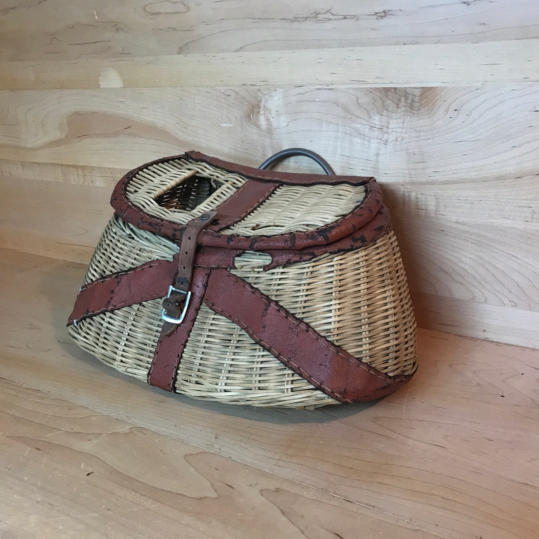 Vintage Fishing Creel Midcentury Rustic Wicker Fly Fishing Trout Basket