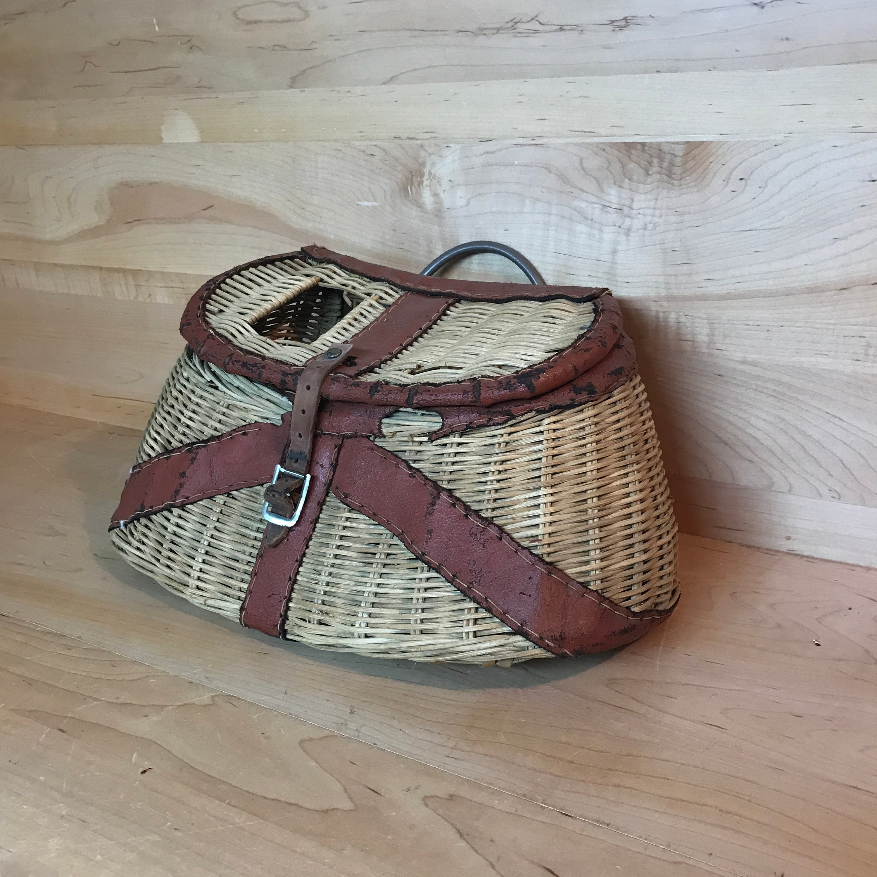 Wicker fishing creel, vintage, basket, no strap, rustic, cabin, camp, lake,  fish, old, wood, container, decor decoration, lodge, display