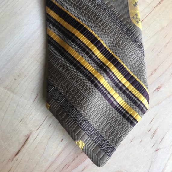 Vintage 1970s Disco Era Necktie Retro Heraldic Mi… - image 4