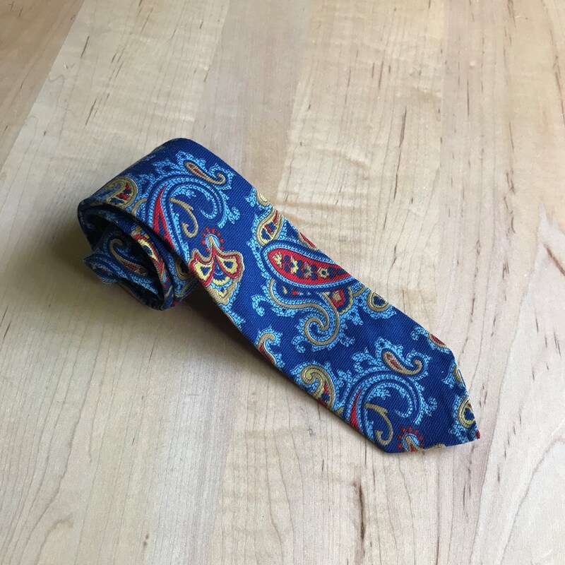 wool tie