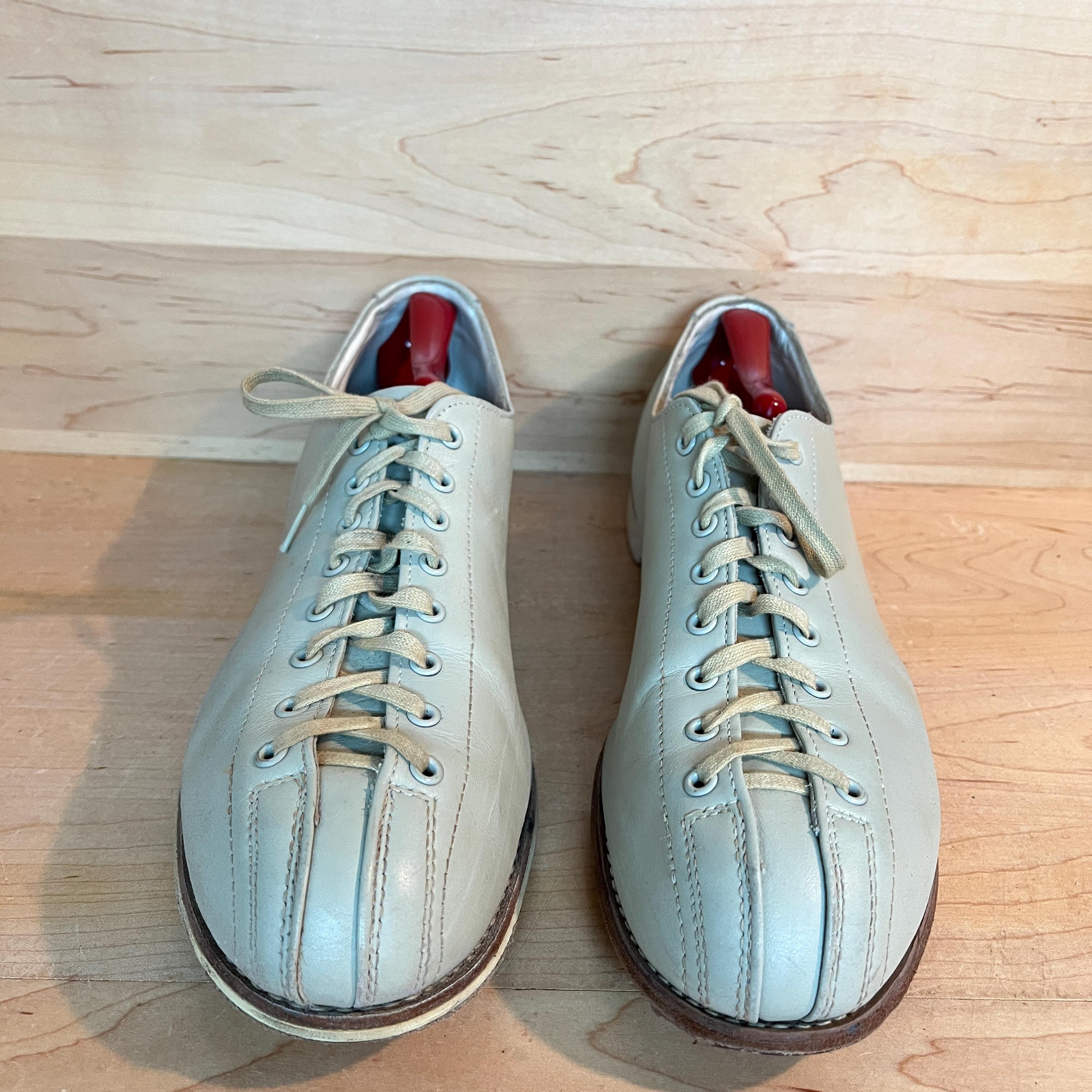 Vintage Hyde Bowling Shoes: Putty Beige Leather Oxford Sliders