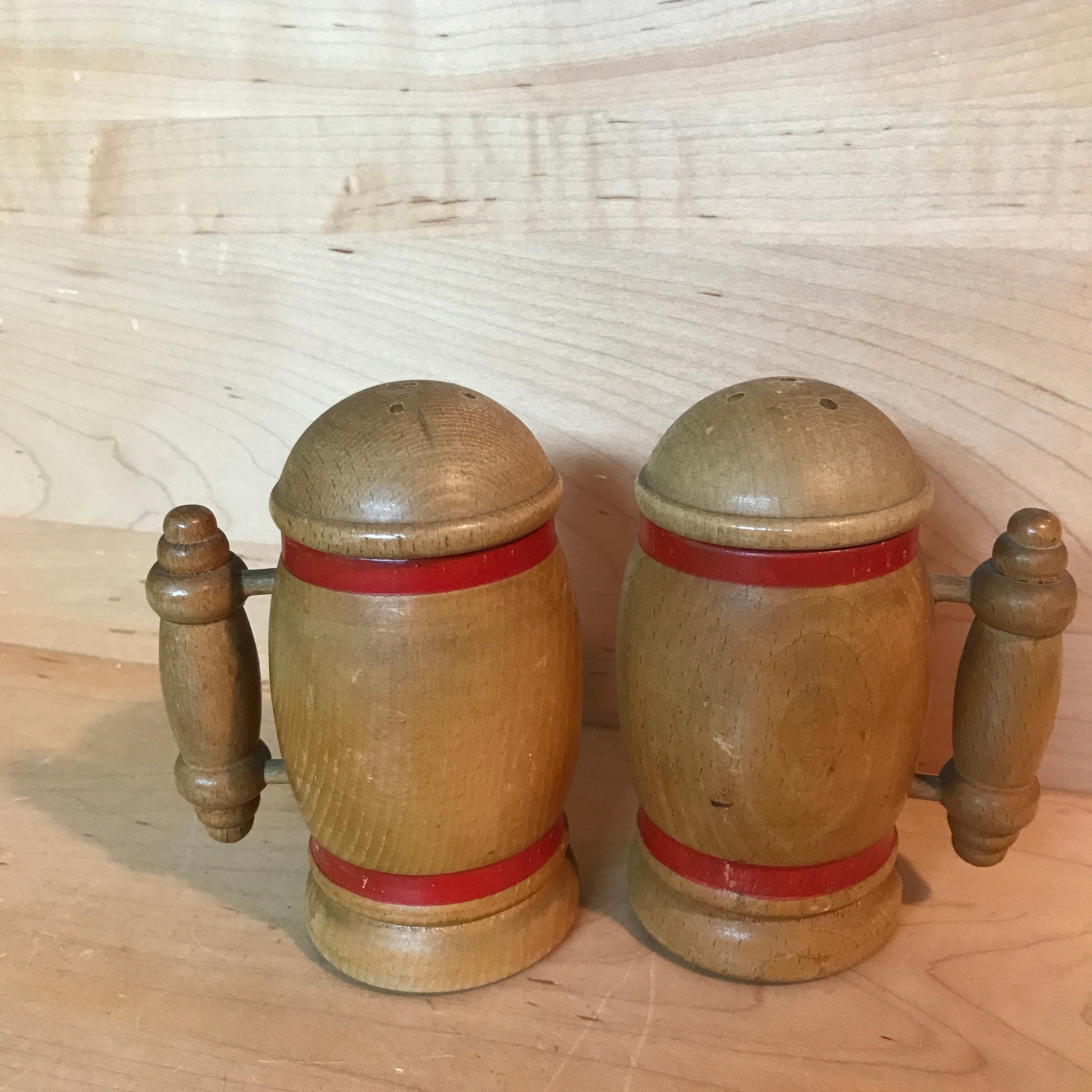 ヴィンテージ木製ソルト＆ペッパーシェーカー：ミッドセンチュリー