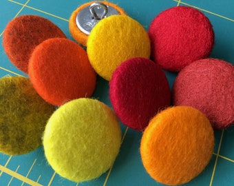 19 mm vilten knopen 100% wol met de hand bedekt metalen schacht en lus achterkant 70+ stoffen hoes tropische kleuren baksteenrood oranje geel banaan zon maïs